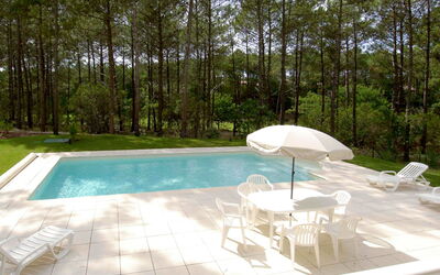 Accommodation:&nbsp;Eden Parc Golf de L'Ardilouse V4Is 660.1
