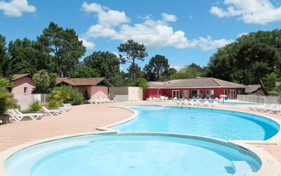 Accommodation:&nbsp;Les Rives de Saint Brice 608.7