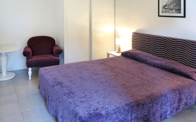 Accommodation:&nbsp;L'Estacade 609.1