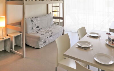 Accommodation:&nbsp;Résidence Plage Centrale T2 616.4