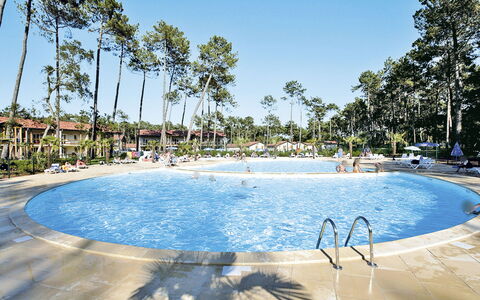 Ondres 621: Water, Sky, Plant, Swimming Pool, Tree, Azure, Shade, Leisure, Arecales, Resort Town