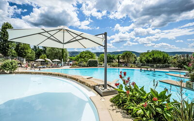 Accommodation:&nbsp;Domaine de Sévenier Micocoulier 620.2