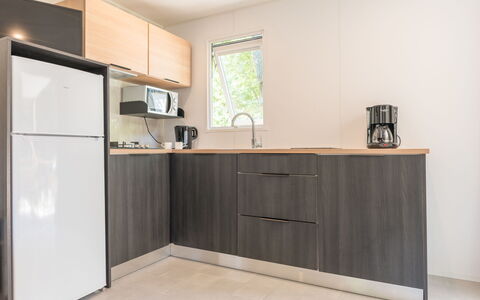 Accommodation:&nbsp;Le Mediterranée 628.9