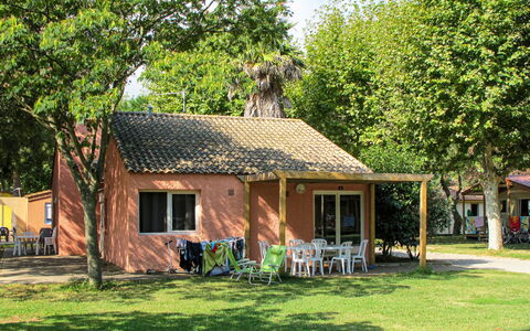 Argelès sur Mer 628: Property, House, Cottage, Home, Building, Real Estate, Farmhouse, Roof, Tree, Rural Area
