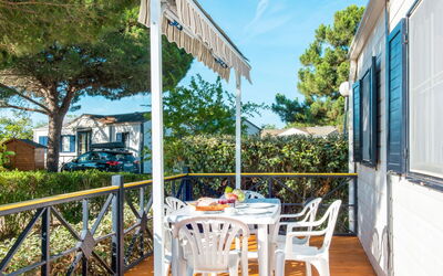 Accommodation:&nbsp;Domaine Les Mûriers 604.2