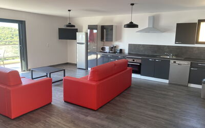 Accommodation:&nbsp;Maison Mitoyenne, 190m² Vue Mer 662.4