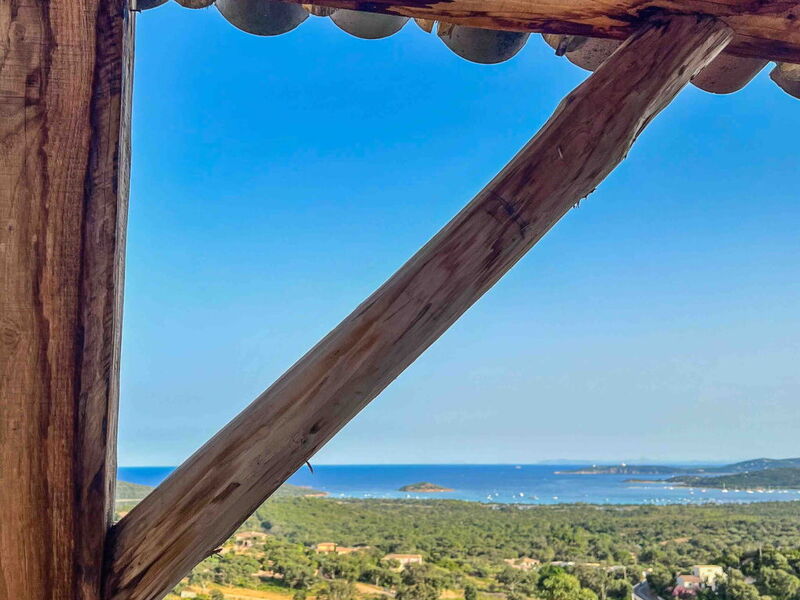 Accommodation:&nbsp;Villa T5 Premium, 200m² 662.7