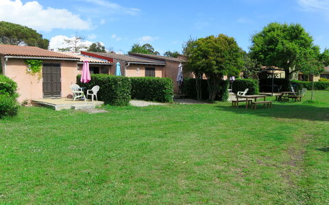 San Nicolao 674: Property, House, Land Lot, Yard, Grass, Home, Real Estate, Building, Lawn, Backyard