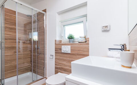 Villa Virtus: Bathroom, Property, Room, Interior Design, Real Estate, Floor, House, Building, Tile, Tap
