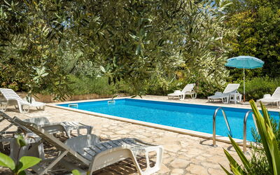 Poreč 608: Water, Plant, Furniture, Property, Swimming Pool, Chair, Shade, Outdoor Furniture, Tree, Rectangle