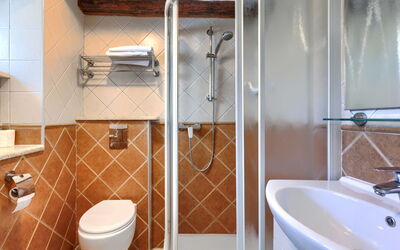 Accommodation:&nbsp;Pinia Ii 629.2