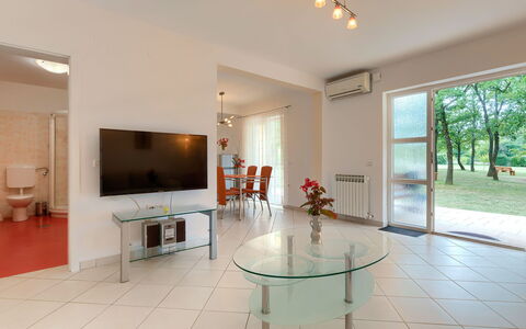 Accommodation:&nbsp;Macini 605.3
