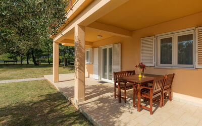 Accommodation:&nbsp;Macini 605.4