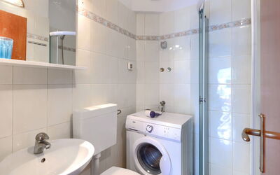Accommodation:&nbsp;Romantika 684.3