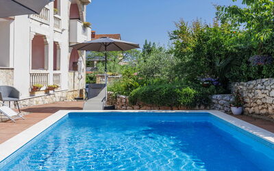 Accommodation:&nbsp;Romantika 684.3