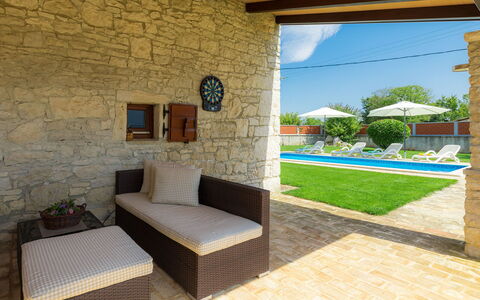 Bozac: Property, Room, Building, House, Interior Design, Furniture, Wall, Real Estate, Home, Architecture