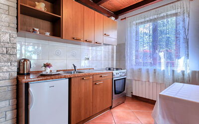 Accommodation:&nbsp;Ivan & Tina 712.1