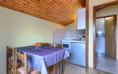 Ruža 2 671.3: Furniture, Cabinetry, Countertop, Table, Wood, Kitchen, Interior Design, Kitchen Appliance, Flooring, Floor