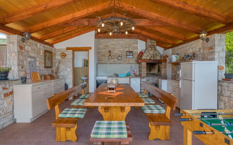 Kos: Room, Property, Building, Furniture, Table, Beam, Interior Design, Ceiling