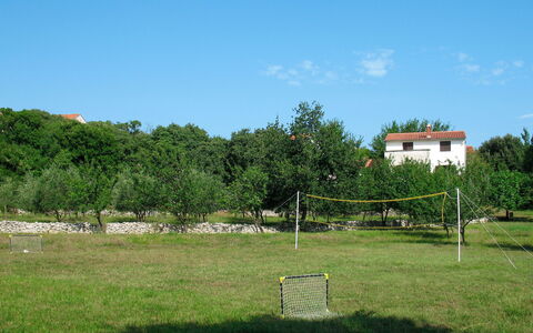 Labin 767: Sky, Plant, Tree, Natural Landscape, Cloud, Land Lot, Grass, Grassland, Plain, Landscape