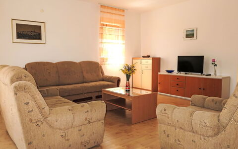 Labin 767: Furniture, Flooring, Interior Design, Floor, Couch, Wood, Room, Table, Living Room