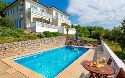 Mošćenička Draga 613: Plant, Water, Building, Sky, Property, Cloud, Swimming Pool, Azure, Tree, Grass