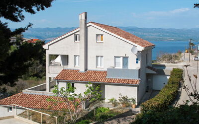 Krk Vrbnik 605: Property, House, Building, Real Estate, Home, Residential Area, Sky, Architecture, Villa, Facade