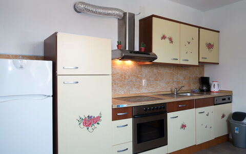 Accommodation:&nbsp;Golic 607.2