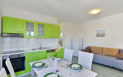 Accommodation:&nbsp;Matas 626.1
