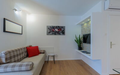Accommodation:&nbsp;Tome 611.1