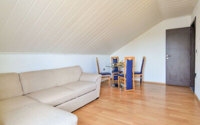 Accommodation:&nbsp;Josip 613.5