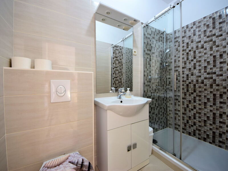 Accommodation:&nbsp;Katarina 5 606.3