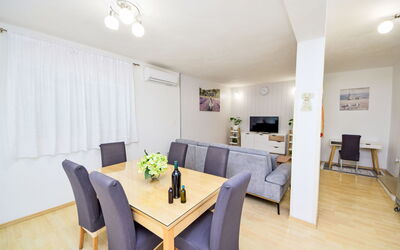 Accommodation:&nbsp;Klarić 655.2