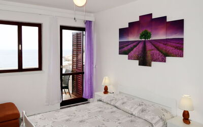 Accommodation:&nbsp;Borovina 604.1