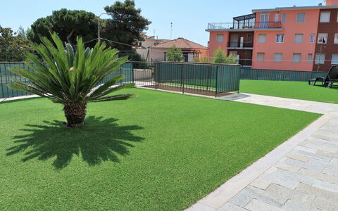 Riva Mare: Grass, Lawn, Property, Artificial Turf, Residential Area, Plant, Land Lot, Grass Family, Real Estate, Yard