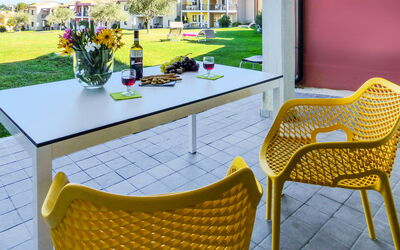 Accommodation:&nbsp;Belvedere Village 652.4