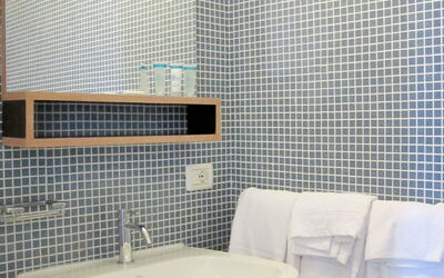 Accommodation:&nbsp;Belvedere Village 652.2