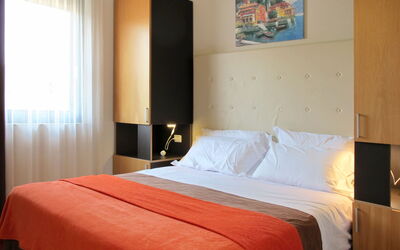 Accommodation:&nbsp;Belvedere Village 652.2
