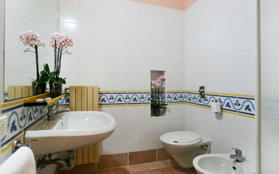 Accommodation:&nbsp;The Garda Village 618.1