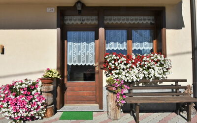 Accommodation:&nbsp;Casa Crapena 619.2