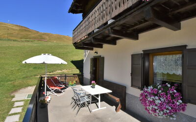Accommodation:&nbsp;Casa Crapena 619.1