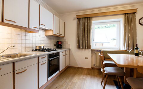 Accommodation:&nbsp;Ornella 613.3