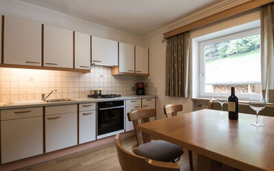 Accommodation:&nbsp;Ornella 613.3