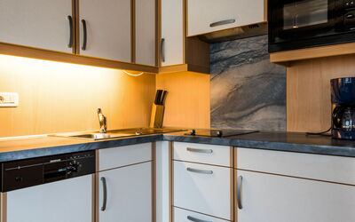 Accommodation:&nbsp;Ornella 613.4
