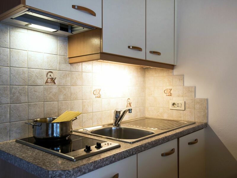 Accommodation:&nbsp;Ornella 613.2