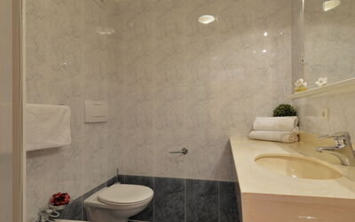 Accommodation:&nbsp;Classic 303 602.4
