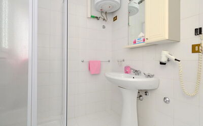 Accommodation:&nbsp;Parco Hemingway 701.2