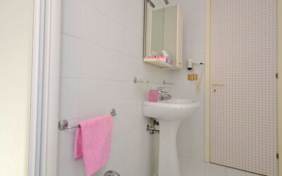 Accommodation:&nbsp;Parco Hemingway 701.26