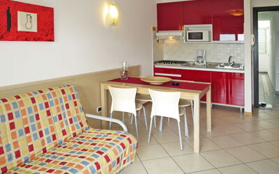 Accommodation:&nbsp;Villaggio Planetarium 661.1