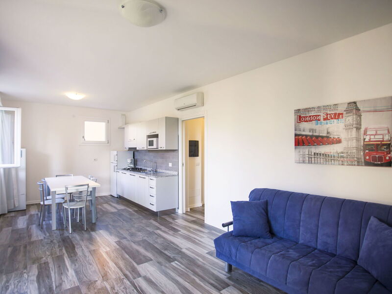 Accommodation:&nbsp;Green Village 649.1